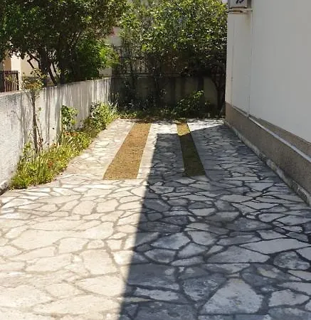Apartments L.Z. Starigrad Paklenica Exterior photo
